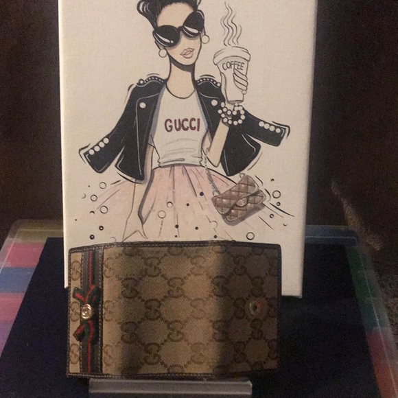 Gucci Keycase - Picture 4 of 7